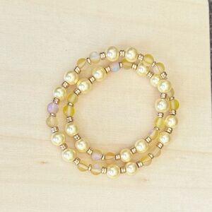 Minimalist Yellow Mother of Pearl & Hematite Bracelet – Boho Stackable Jewellery